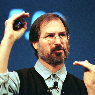[Bạn có biết] 24 năm trước, Steve Jobs quay trở lại làm việc cho Apple